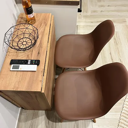 アパート Lohias House