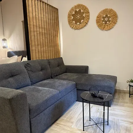 Lohias House アパート